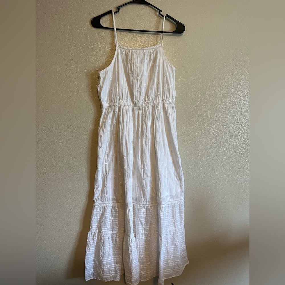 Cat & Jack white dress•